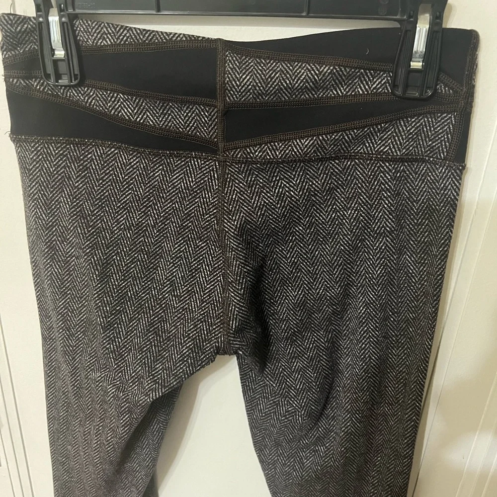 Lululemon Rulu - Picture 3 of 7